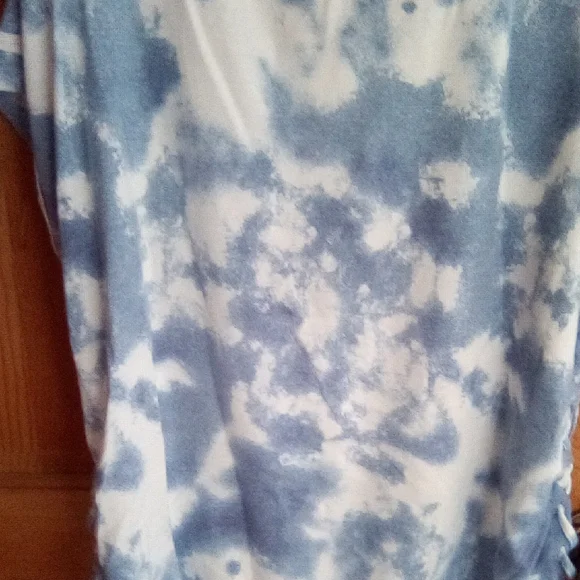 Cato Blue and White Tie-Dye Short Sleeve Top - Picture 8 of 8